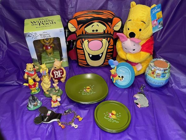 2025 Family Reunion Lot 10 - Winnie the Pooh